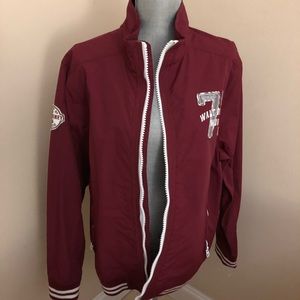 Disney Jacket NWT /Disney Parks